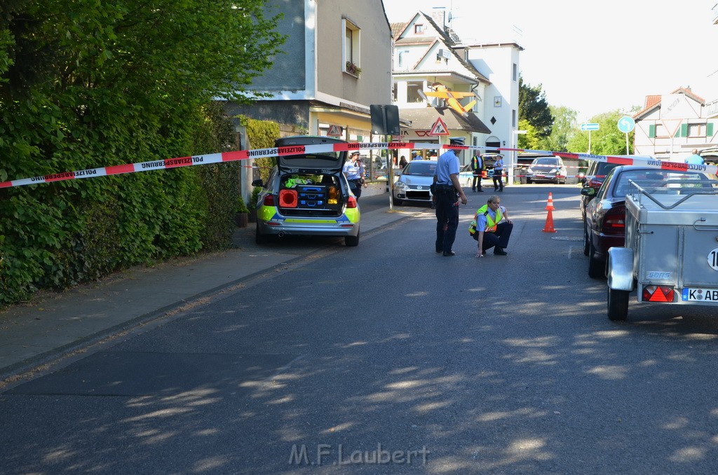 Schuesse in Koeln Porz Wahn Fasanenweg P15.JPG - Miklos Laubert